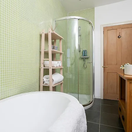 Appleby 24 * קנדל