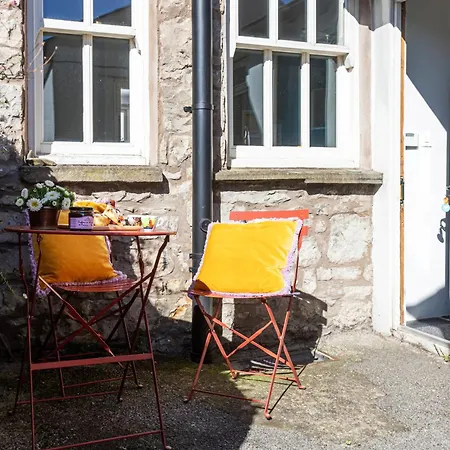 Appleby 24 בית נופש *